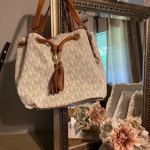 Michael Kors shoulder bag